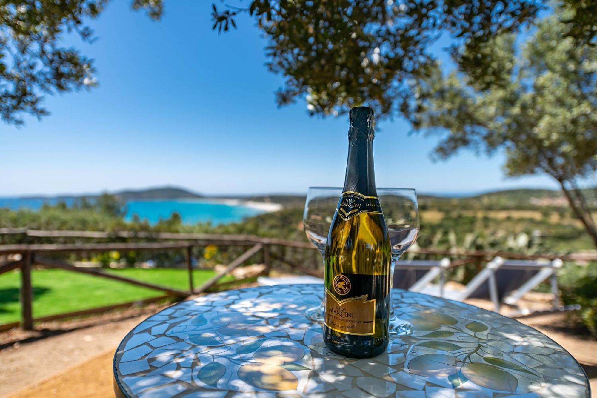 Villa Allegra Panoramica 150 Mt Dal Mare Villasimius Buitenkant foto